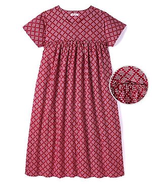 Bella Mama Cotton Woven Half Sleeves   Printed Maternity Nursing Nighty - Maroon