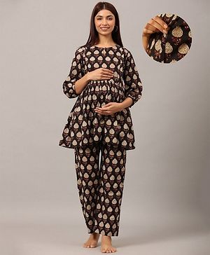 Ikk Kudi by Seerat Cotton Woven Three Fourth Sleeves Motif Printed Peplum Top With Zipper Nursing Access & Pant Set - Black