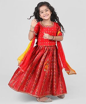 Babyhug Brocade Woven Half Sleeves Floral Embroidered  Choli Lehenga Set with Dupatta Mirror Work & Lace Detailing - Red