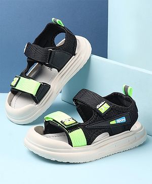 Cute Walk by Babyhug Sandals with Velcro Closure - Black