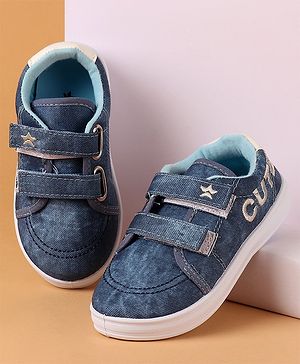 Cute Walk by Babyhug Casual Shoes With Velcro Closure Text Print - Blue