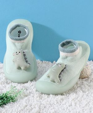 Cute Walk by Babyhug Socks Shoes Dino Applique - Green