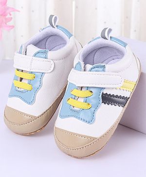 Cute Walk by Babyhug Striped Detailing Velcro Closure Booties - Blue & White