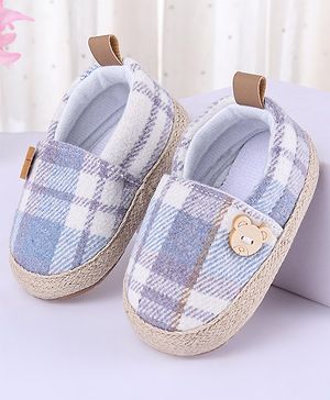 Cute Walk by Babyhug Checker Bear Applique Slip On Booties - Blue