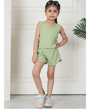 Mini & Ming Cotton Sleeveless Solid Top With Shorts - Sage Green