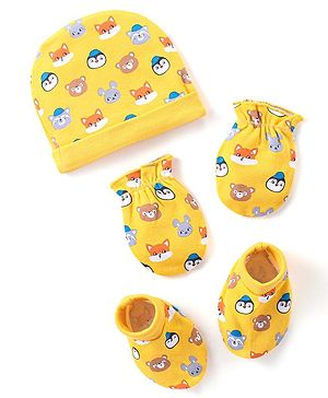 Babyhug 100% Cotton Interlock Knit Cap Mittens & Booties Set wit Animal Print - Yellow