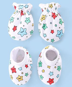 Babyhug 100% Cotton Knit Stars Print Mittens and Booties - White
