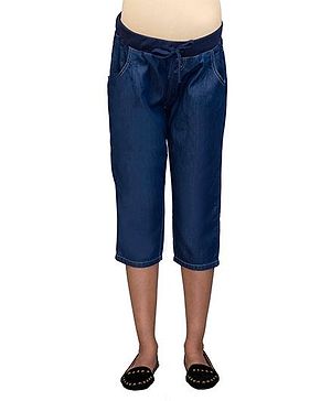 Kriti Under Belly Chambray Capri - Dark Blue