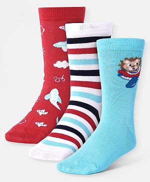Cute Walk by Babyhug Cotton Lycra Knit Anti-bacterial Ankle Length Socks Strips Plain & Lion Design Pack of 3 - Red White & Light Blue