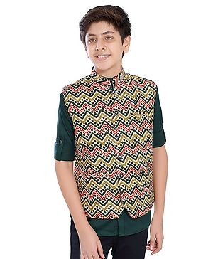 Charchit Full Sleeves Solid Shirt With Dots & Chevron Printed Nehru Jacket Set - Green