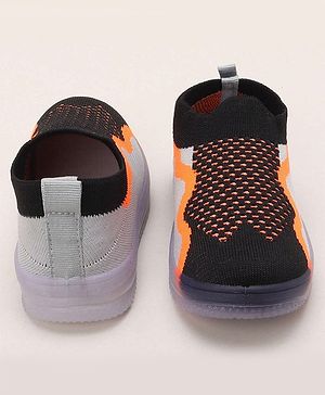 Priaansha Kids Mesh Detailed Colour Blocked Slip On LED Shoes - Grey