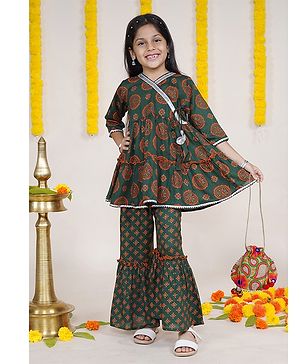 Kiddopanti Three Fourth Sleeves Sequins & Lace Embellished Ethnic Motif Printed Kurta With Sharara & Potli Bag - Dark Green & Cream