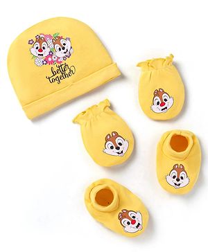 Babyhug Disney Interlock Knit Cap Mittens & Booties With Chip 'n Dale Graphics Yellow - Diameter 10 cm