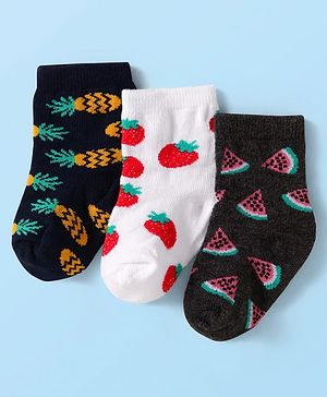 Cute Walk By Babyhug Cotton Knit Anti-Bacterial Ankle Length Socks Tropical Fruit Design Pack of 3 - White & Black