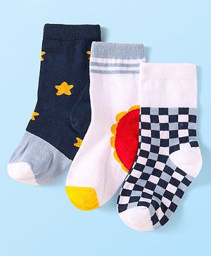 Cute Walk By Babyhug Cotton Knit Anti-Bacterial Ankle Length Socks With Star Sun & Checks Design Pack Of 3 - White Grey & Navy Blue