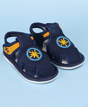Cute Walk by Babyhug Sandals with Patch Detailing & Velcro Closure - Navy Blue