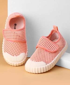Cute Walk by Babyhug Casual Shoes with Velcro Closure - Pink