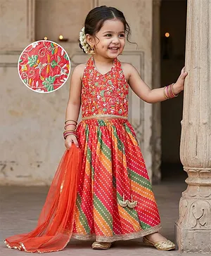 Babyhug Woven Sleeveless Floral
                              Embroidered Choli Lehenga & Dupatta
                              Set with Bandhani Print & Tassle
                              Detailing - Red