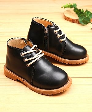 KIDLINGSS Lace Up Ankle Length Winter Boots - Black