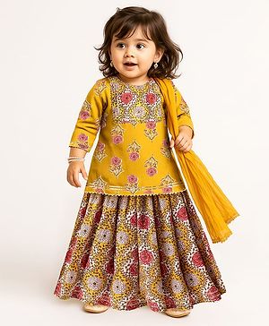 Babyhug Cotton Woven Three Fourth Sleeves Cambric Printed Choli Lehenga & Dupatta Set - Yellow
