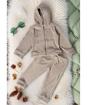 Bella Moda Flannel & Fleece Full Sleeves Abstract Printed Hoodie & Jogger Set - Cream