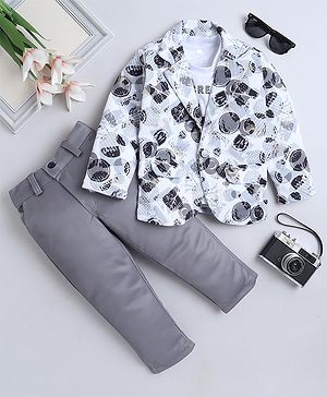 Fourfolds Full Sleeves Abstract Printed Blazer With Tee & Pant - Grey