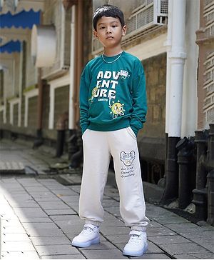 Nap Chief Pure Cotton Full Sleeves Adventure Awaits Text Printed Oversized Sweatshirt With Joggers Set - Green