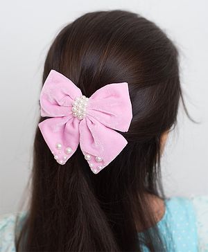 Ribbon Candy Velvet Pearl Embellished Bow Shaped Alligator Pin - Pink