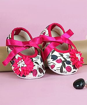 Coco Candy Floral Applique Detailed Ribbon Tie Up Booties - Dark  Pink