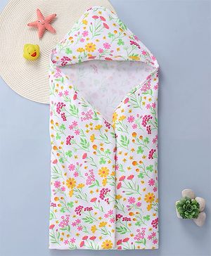 Babyhug Interlock Knit Hooded Towel With Floral Print L 30 x B 30 cm - White