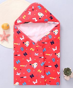 Babyhug Cotton Knit Hooded Wrapper with Alphabet Print L 76.2 x B 76.2 cm - Red