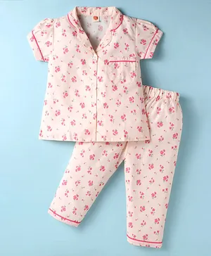 Dew Drops Poplin Half Sleeves Night Suit with
                      Floral Print - Pink