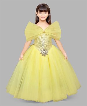 PinkChick Sleeveless Bow & Snowflake Applique Detailed Sequins Embellished Gown - Yellow