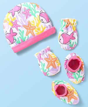 Babyhug 100% Cotton Interlock Knit Cap Mittens & Booties With Fish Print  Pink - Diameter 10 Cm