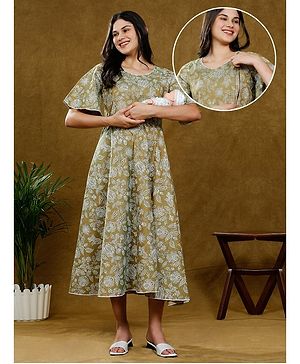 Dummy Shape Half Bell Sleeves...