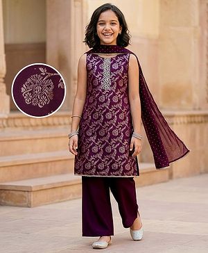 Pine Kids Woven Sleeveless Kurti Salwar Set With Foil Print & Dupatta - Wine