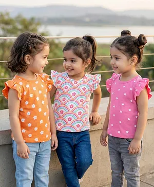 Babyhug Cotton Knit Frill Sleeves
                              T-Shirts With Floral & Heart Print
                              Pack Of 3 - Orange & Dark Pink