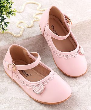 Cute Walk by Babyhug Clip Closure Ballerina with Heart Applique - Pink