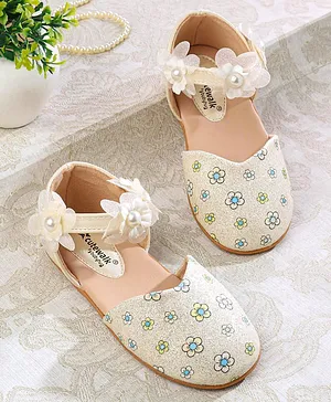 Cute Walk by Babyhug Velcro Closure Ballerina
                      with Floral Applique - Beige