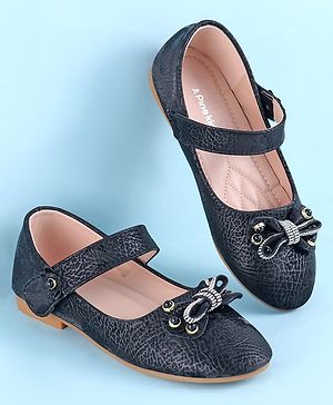 Pine Kids Velcro Closure Ballerina With Bow Applique - Black
