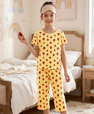 Pine Kids Cotton Half Sleeves Capri Nightsuit with Strawberry Print - Yellow
