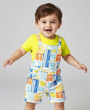 Babyhug Single Jersey Knit Dungaree & Half Sleeves T-Shirt With Tropical Theme Print - White & Green