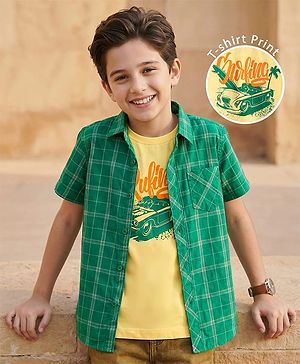 Pine Kids Cotton Woven Half Sleeves Checks Shirt With Sleeveless Text Printed T-Shirt - Green & Yellow