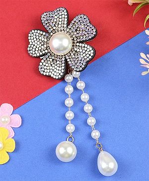 Asthetika Floral Designed Pearl...