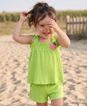 Babyhug Single Jersey Knit Sleeveless
                              Solid Color Top & Shorts Set with Bow
                              Applique & Strawberry Patch - Light
                              Green