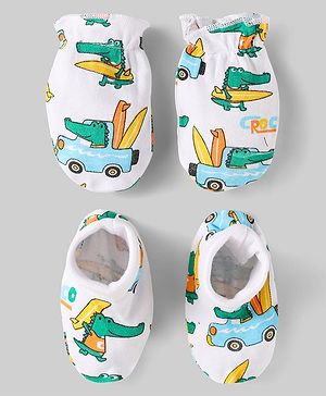 Babyhug 100% Cotton Mittens & Booties Set With Vehicle Print Pack Of 2 - White