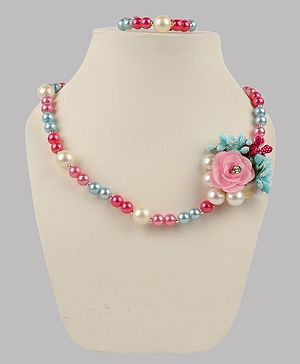 Daizy Floral Applique Detailed...