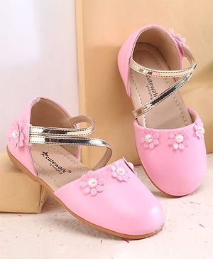 Cute Walk by Babyhug Velcro Closure Ballerina with Floral Applique - Pink