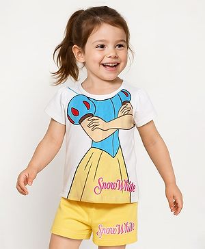 Babyhug Disney Single Jersey Knit Half Sleeves Short Set With Snow White Graphics - Multicolor