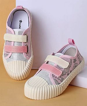 Cute Walk by Babyhug Casual Shoes with Velcro Closure & Glittery Cartoon Print - Pink